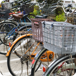 自転車のカゴ